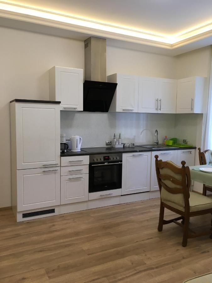 Apartment Top Diplomat Prága Kültér fotó