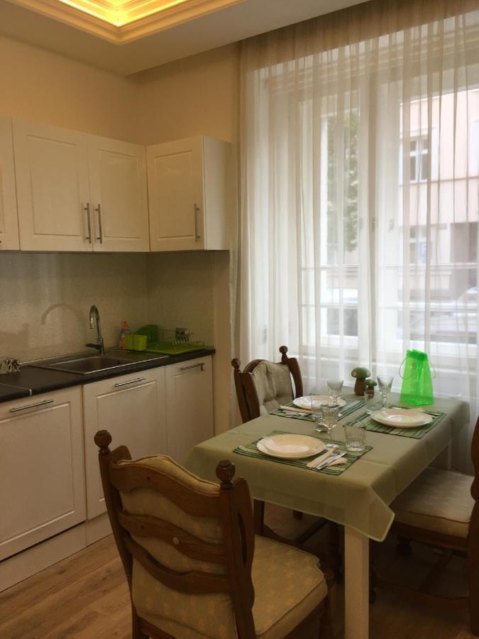Apartment Top Diplomat Prága Kültér fotó