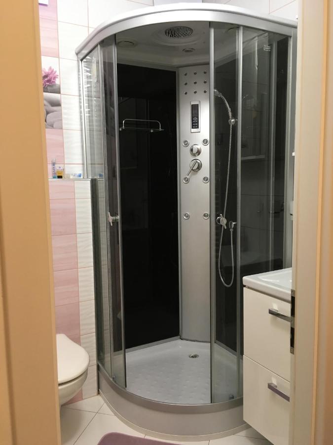 Apartment Top Diplomat Prága Kültér fotó