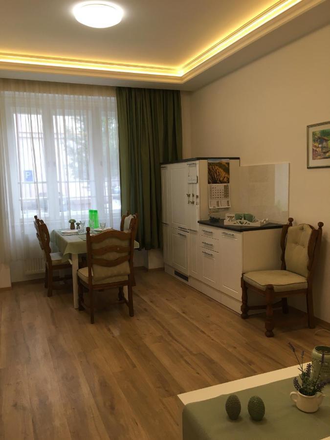 Apartment Top Diplomat Prága Kültér fotó